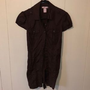 Brown elongated shirt
